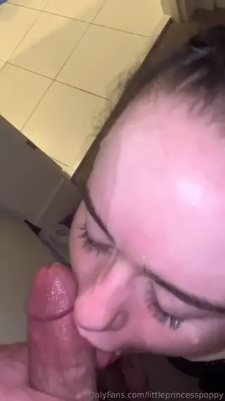 laararose leaked video, frame 6