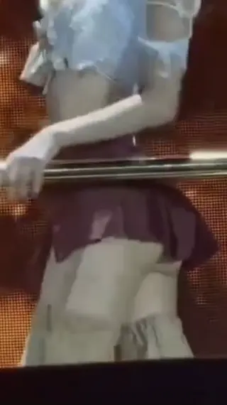 lalalalisa_m leaked video, frame 2