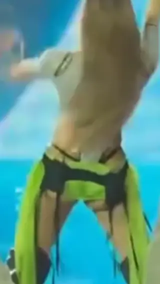 lalalalisa_m leaked video, frame 2