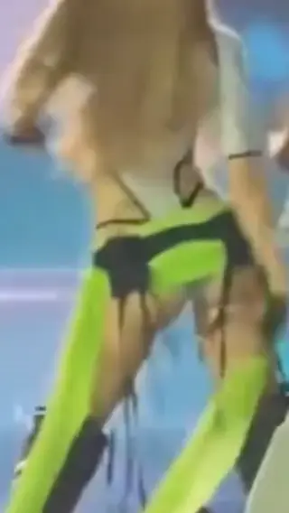 lalalalisa_m leaked video, frame 3