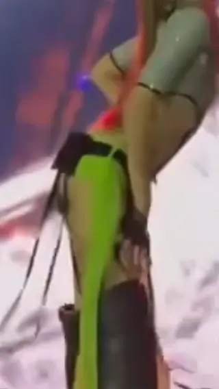 lalalalisa_m leaked video, frame 4
