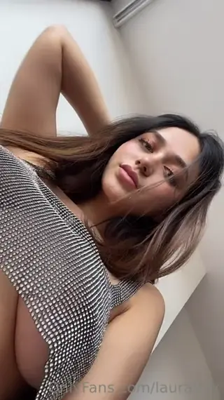 laura3_3 leaked video preview