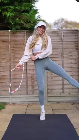 lauren.jumps leaked video, frame 3
