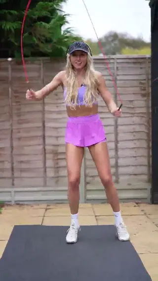 lauren.jumps leaked video, frame 5