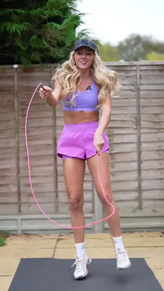 lauren.jumps leaked video, frame 6