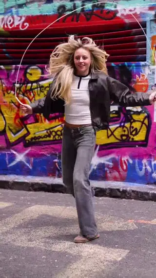 lauren.jumps leaked video, frame 5