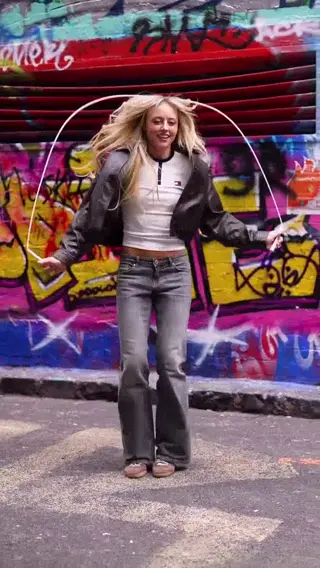 lauren.jumps leaked video, frame 6