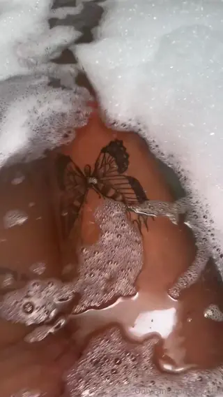 layz leaked video, frame 4