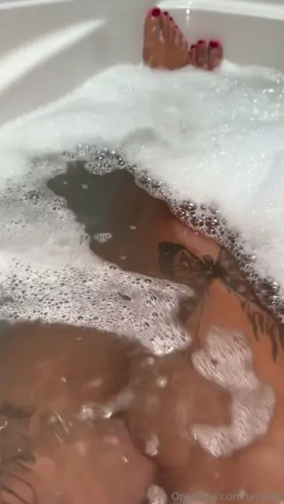 layz leaked video, frame 6