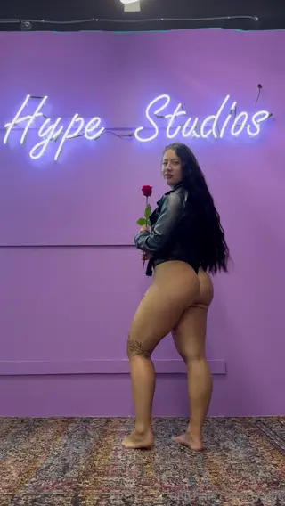 layz leaked video, frame 5