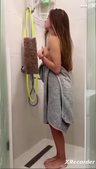 leraferal leaked video, frame 2