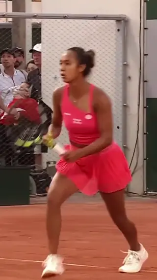 leylahfernandez leaked video, frame 3