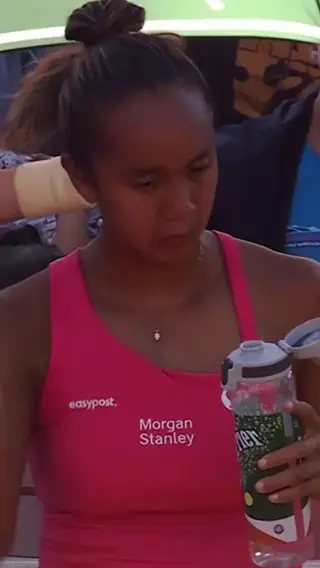 leylahfernandez leaked video, frame 5
