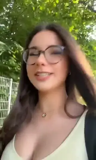lil.lilou.secret... leaked video preview