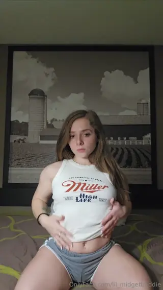 lil_midgetbaddie leaked video, frame 1