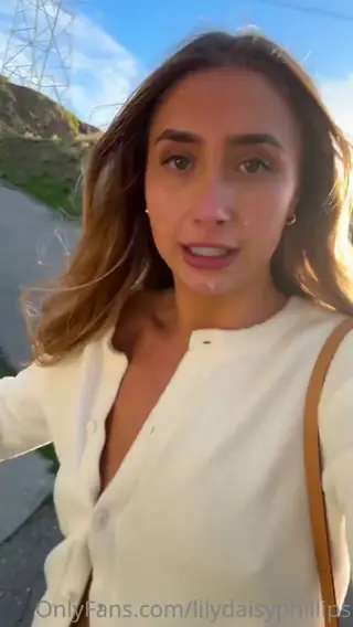 lilydaisyphillips leaked video, frame 1