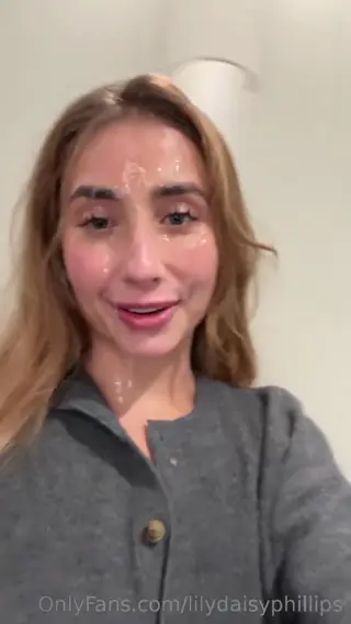 lilydaisyphillips leaked video, frame 1