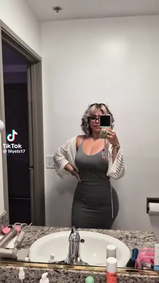 lilyelz17 leaked video, frame 2