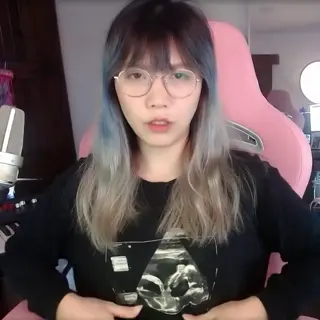 lilypichu leaked video, frame 1