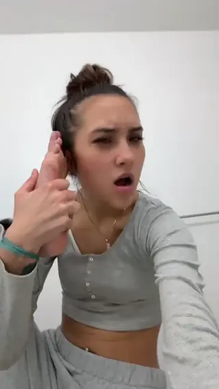 lilytan00 leaked video, frame 1