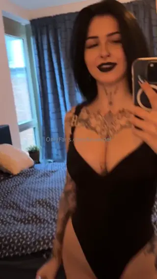 linaroeschr leaked video preview