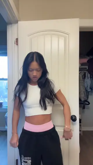 littleasiangirl.me... leaked video, frame 5