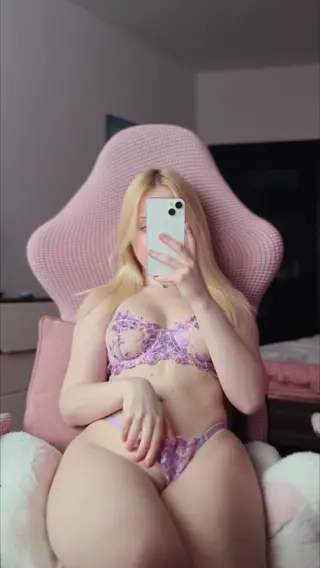 lolabey leaked video, frame 1