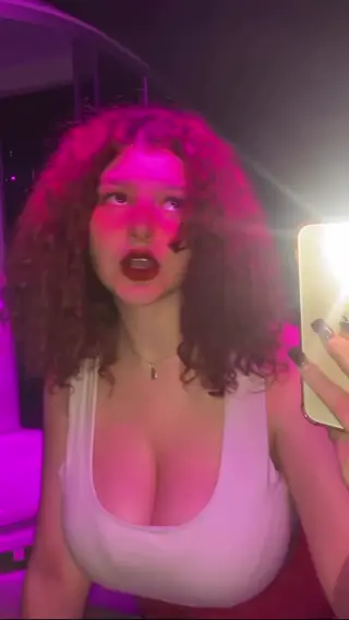 lorachjva leaked video, frame 3