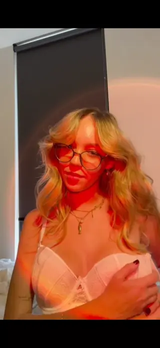 lovebelle33 leaked video preview