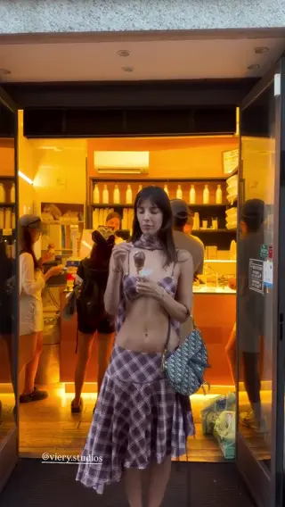 lucedellaluna leaked video, frame 2