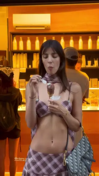 lucedellaluna leaked video, frame 6