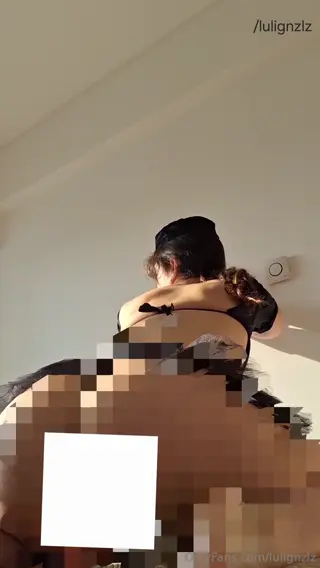 lulignzlz leaked video, frame 2