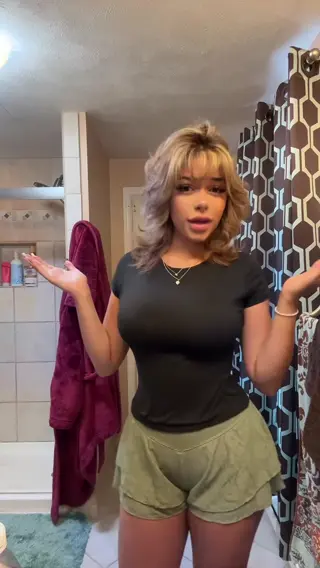 luvedbyhannah leaked video, frame 2