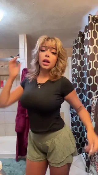 luvedbyhannah leaked video, frame 6