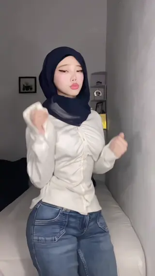 luvmieera_ leaked video, frame 3