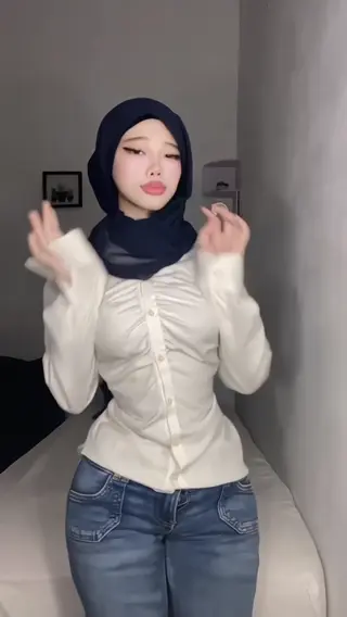 luvmieera_ leaked video, frame 5