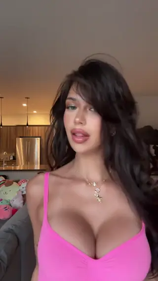 luvstruck leaked video, frame 6