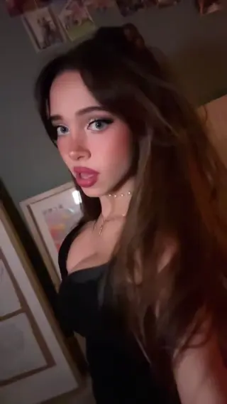 lydiaviolet leaked video, frame 2