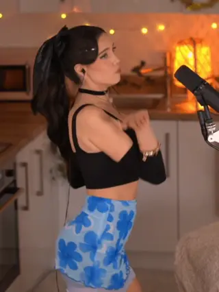 lydiaviolet leaked video, frame 2