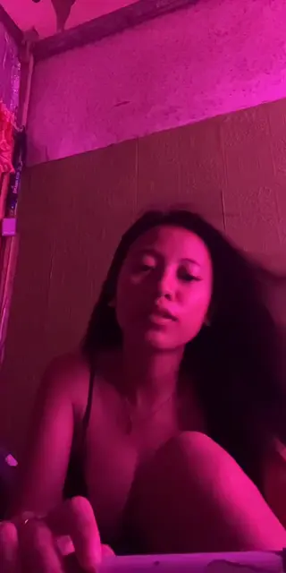 lynnn_znyy leaked video, frame 3