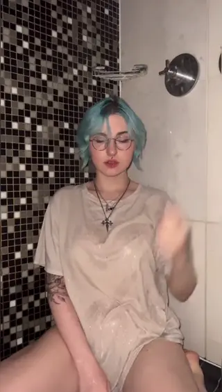 lyracr0w0 leaked video, frame 3