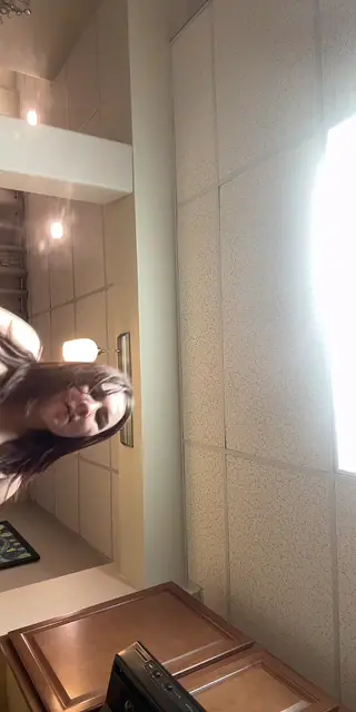 m2472798425806448042j leaked video, frame 1