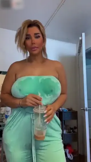 ma___nni leaked video, frame 3