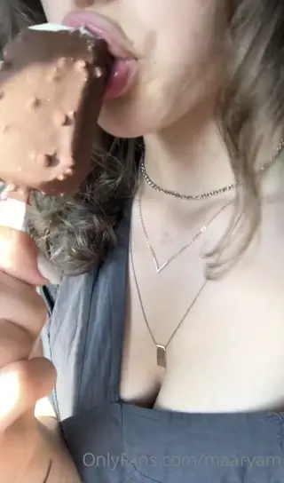 maaryam leaked video, frame 3
