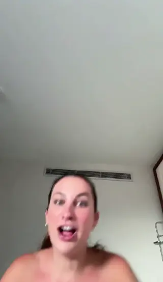 mackenzie_lee leaked video, frame 3