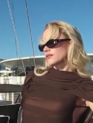 maika_monroe leaked video preview