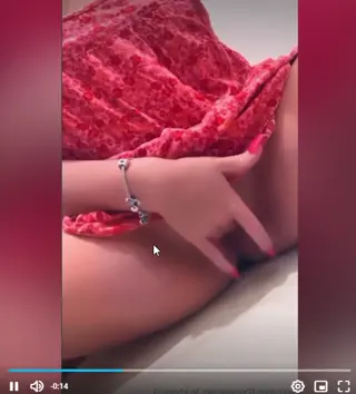 mamabear2threecubs leaked video, frame 2