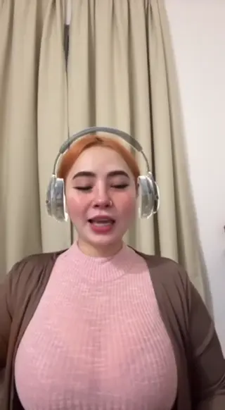 marriashaqirrah leaked video, frame 6