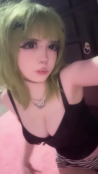 masha leaked video, frame 2