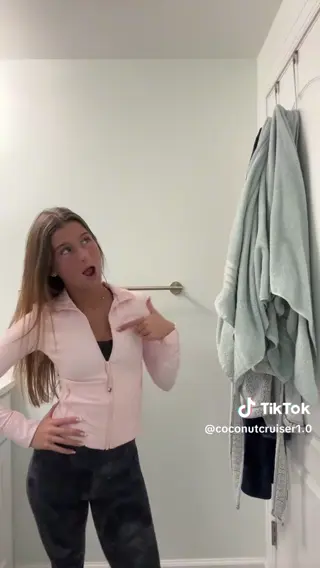 __meganlynch__ leaked video, frame 6